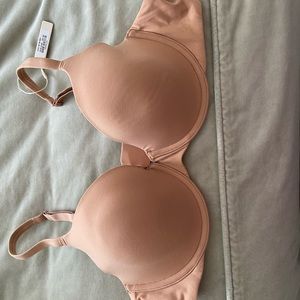Skims Bra size 38B
